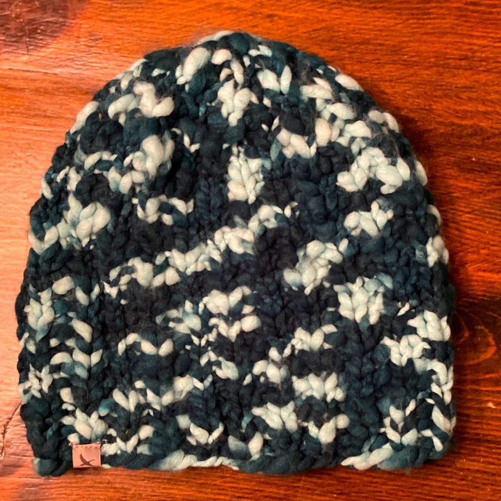 Eddie Bauer Chunky Cable Hat
